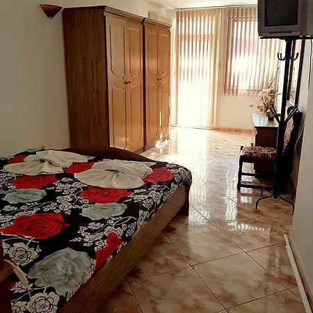 Guest house Guest Heaven Nesebar