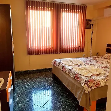 Guest Heaven Guest house *